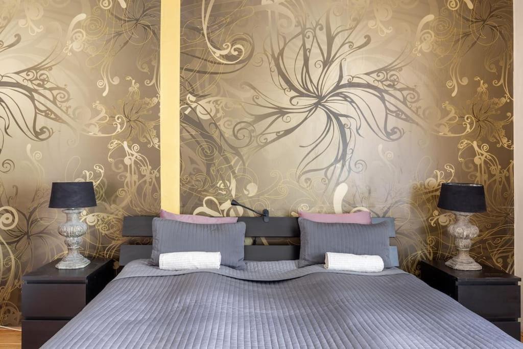Bourgeois Boheme Apt. 88 M² City Center Budapest Eksteriør billede