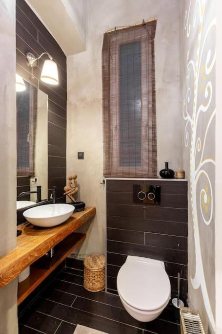 Bourgeois Boheme Apt. 88 M² City Center Budapest Eksteriør billede